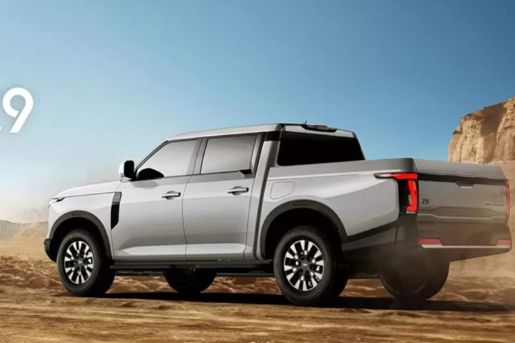 Mặc dù nhiều thông tin chi tiết vẫn chưa được công bố, nhưng phiên bản này được cho là sẽ có công suất 435 mã lực, mô-men xoắn 800 Nm và có phạm vi hoạt động là 1.100 km theo tiêu chuẩn NEDC. Hiện mức giá xe Nissan Dongfeng Z9 2025 chưa công bố.