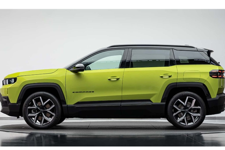 Về tổng thể, mẫu xe SUV Jeep Compass 2026 vẫn giữ lại một số chi tiết mang tính nhận diện như lưới tản nhiệt 8 khe đặc trưng, tuy nhiên, các chi tiết đều đã được làm mới. Xe có cụm đèn pha mảnh hơn, nằm ngang hai bên đầu xe, kết hợp cùng dải đèn hậu hình chữ X nối liền qua logo Jeep phát sáng tạo thành điểm nhấn thị giác ấn tượng.