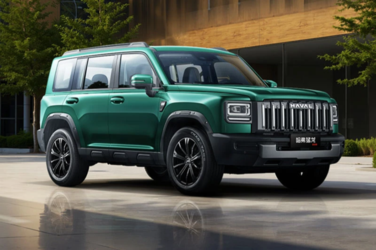 Việc bổ sung phiên bản ICE được xem là bước đi chiến lược nhằm mở rộng đối tượng khách hàng, nhất là trong bối cảnh thị trường hybrid vẫn còn phân hóa rõ rệt. Haval kỳ vọng, bản máy xăng sẽ giúp Raptor cạnh tranh tốt hơn ở phân khúc SUV off-road hạng trung tại Trung Quốc.