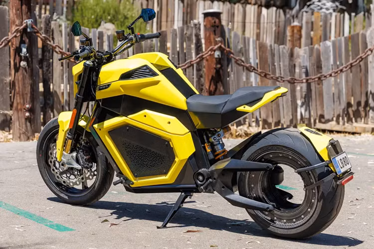 Tại Mỹ, mức giá xe Verge TS Pro và Verge TS Ultra có mức khởi điểm lần lượt là 29.900 USD và 44.900 USD. Phiên bản đặc biệt TS Pro California Edition có giá từ 30.900 USD.