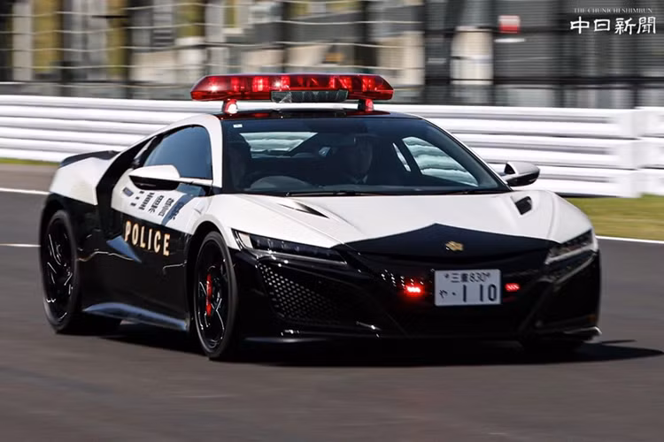 Tan thay Honda NSX hon 4,5 ty 