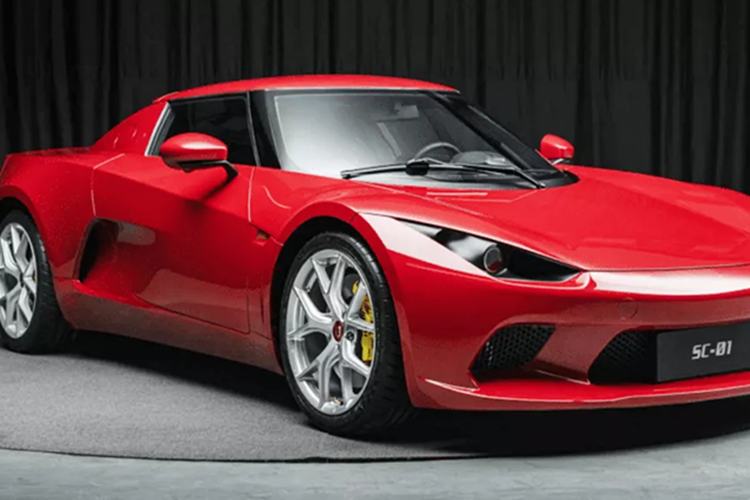 JMEV01 thể thao chạy điện tự hào có thông số kỹ thuật ấn tượng đối với một chiếc siêu xe điện cấp thấp. Thiết lập động cơ kép của nó cung cấp tổng công suất 320 kW (435 mã lực), cho phép tăng tốc từ 0-100 km/h chỉ trong 3,9 giây.