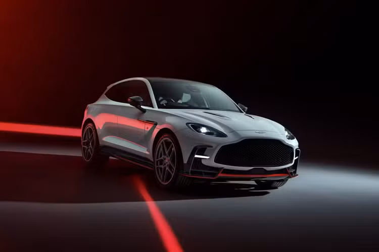 Aston Martin DBX S tu 6,25 ty dong, ban nang cap cua DBX707