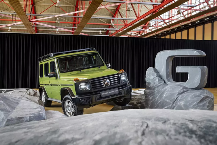 Ngam Mercedes-Benz G-Class Stronger Than the 1980s dac biet