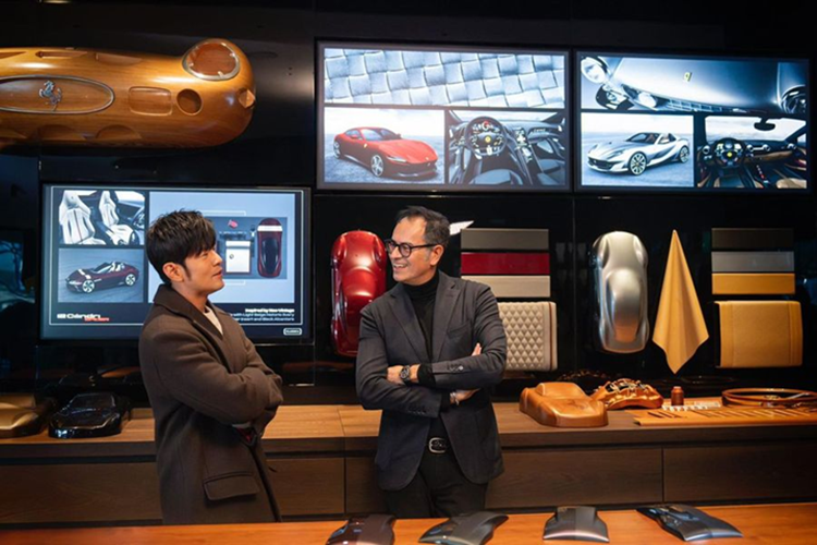 Ngay sau khi ra mắt, 12Cilindri đã thu hút sự chú ý của rất nhiều đại gia giàu có trên thế giới. Tại Việt Nam, có tin đồn doanh nhân Cường Đô la đã đặt hàng mẫu siêu xe này.