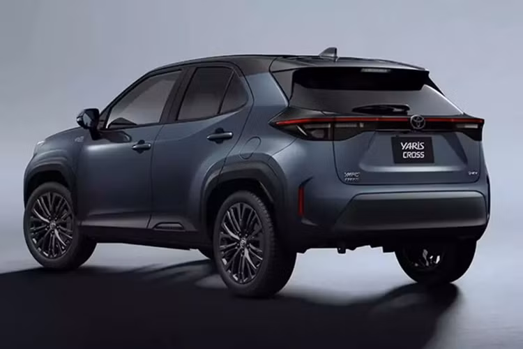 Cũng cần phải nói thêm rằng, Toyota Yaris Cross dành cho Nhật Bản không giống mẫu xe cùng tên đang bán tại Việt Nam. Tuy cũng thuộc phân khúc SUV cỡ B như xe bán ở Việt Nam nhưng Toyota Yaris Cross dành cho Nhật Bản dùng khung gầm TNGA của Toyota.