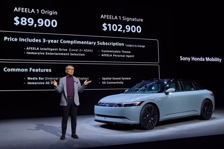 Afeela 1 được hỗ trợ sạc AC công suất tối đa 11 kW. Sạc nhanh DC tối đa 150 kW, theo chuẩn NACS cho phép sử dụng mạng lưới siêu tăng áp của Tesla.