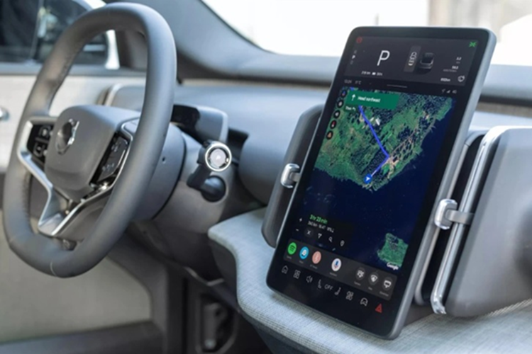 Khách hàng mua Volvo EX30 Cross Country sẽ được tùy chọn 5 màu sơn ngoại thất mới, bao gồm: xanh Cloud Blue, trắng Crystal White, đen Onyx Black, xám Vapour Grey và vàng Sand Dune.