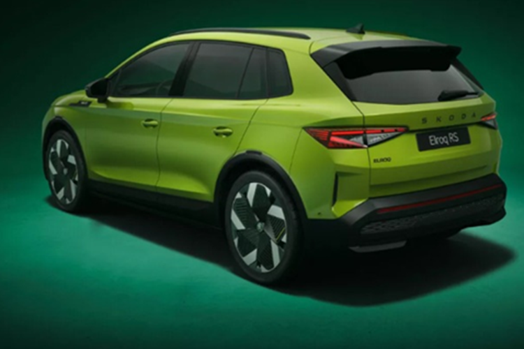 Hơn nữa, khả năng sạc nhanh của Elroq vRS cũng được cải thiện, với công suất sạc nhanh DC lên đến 185 kW, giúp rút ngắn thời gian sạc từ 10% lên 80% chỉ trong 26 phút, nhanh hơn 2 phút so với các biến thể tiêu chuẩn.