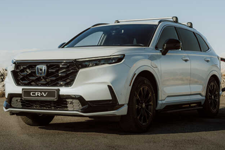 Để kỷ niệm dấu mốc quan trọng này, Honda Europe đã giới thiệu một phiên bản ý tưởng độc đáo mang tên Honda CR-V Dream Pod 2025 mới. Đây sẽ là một chiếc xe được thiết kế như “khách sạn con nhộng” di động dành riêng cho những chuyến phiêu lưu.