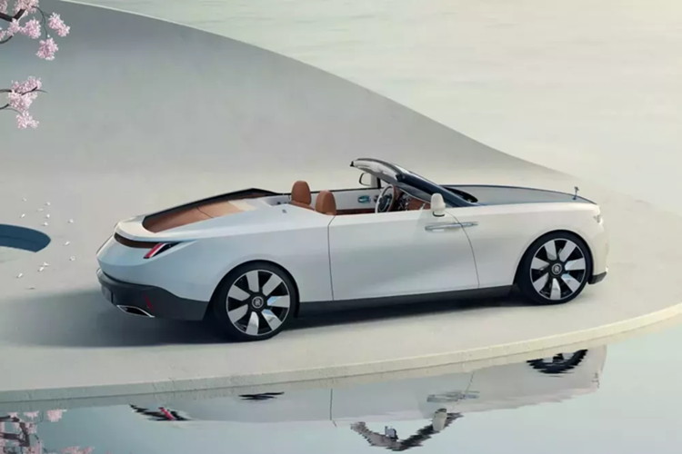 Rolls-Royce Droptail hoàn toàn mới là dòng xe mui trần siêu sang trị giá hàng chục triệu USD chỉ được sản xuất với số lượng giới hạn đúng 4 chiếc trên toàn cầu, và hãng Rolls-Royce đã vén màn 3 chiếc Droptail là La Rose Noire, Amethyst và Arcadia.