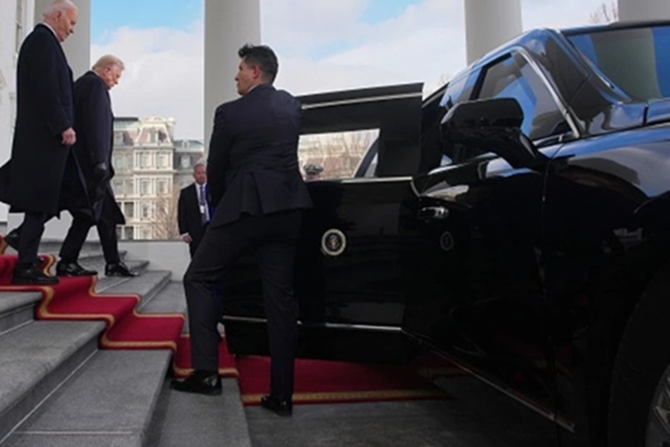 Cơ quan An ninh quốc gia Mỹ đã đặt hàng tổng cộng 11 chiếc The Beast 2.0. Mỗi lần Tổng thống Mỹ xuất hiện trước công chúng, sẽ có 2 chiếc The Beast tháp tùng. Trong đó, một chiếc chuyên chở Tổng thống và chiếc còn lại đóng vai trò ''chim mồi''.