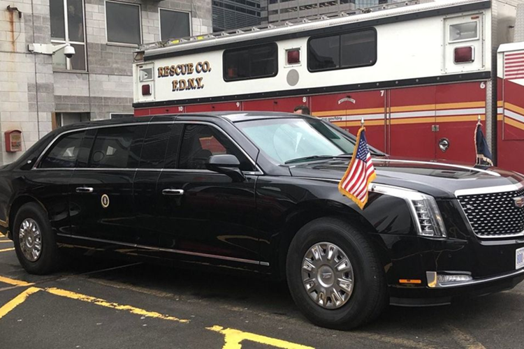 Gầm xe cũng được gia cố với titanium, gốm nhằm chống bom, riêng bình xăng của The Beast 2.0 cũng được General Motor bọc thép chống đạn và bao phủ bằng một lớp bọt đặc biệt chống cháy nổ.