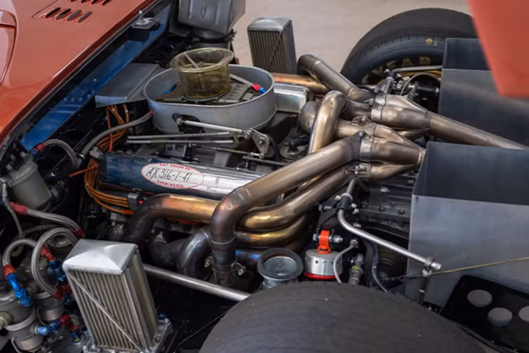 Sau đó, chiếc Ford GT40 Mk II 1966 này sau đó đã được gửi đến Châu Âu và trưng bày tại Triển lãm ôtô Paris, Triển lãm Geneva và Monza trước khi trở về Hoa Kỳ vào năm 1967.