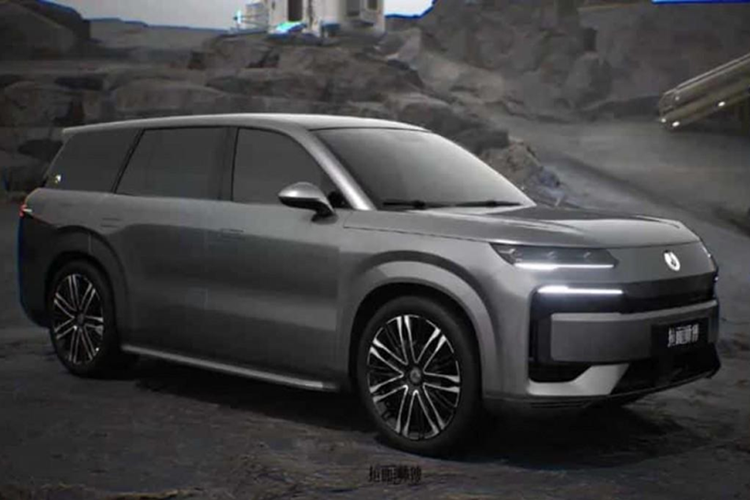 Tại Trung Quốc, Denza N9 phiên bản tiêu chuẩn không có lidar trên mui xe sẽ có giá khởi điểm là 359.800 NDT (1,24 tỷ đồng), giá xe BYD Denza N9 bản cao cấp nhất khoảng 450.000 NDT (1,55 tỷ đồng). Nếu không điều chỉnh giá khi về Việt Nam thì Denza N9 có thể sẽ rất khó để cạnh tranh.