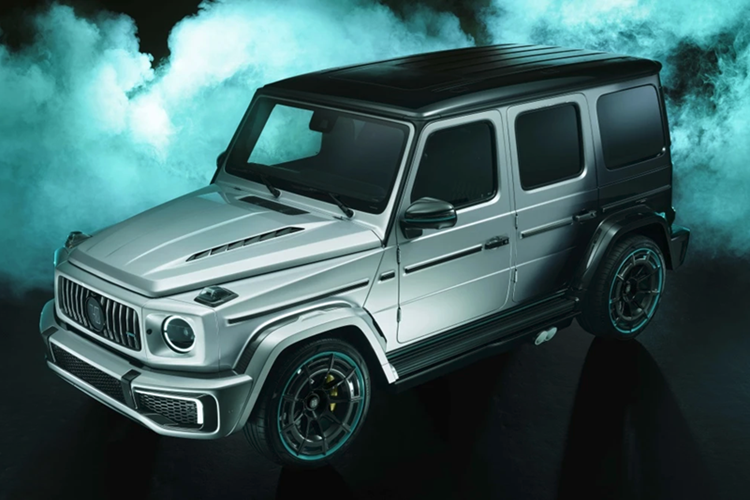 HOF Sir Class vẫn sử dụng động cơ V8 Biturbo dung tích 4.0L của AMG G63 tiêu chuẩn, vốn cho ra sức mạnh 585 mã lực và mô-men xoắn cực đại 850 Nm.