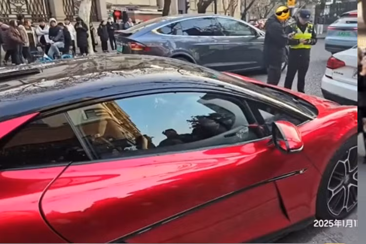 Đã rất nhiều lần, hãng xe YangWang đăng tin cảnh báo người dùng nên sử dụng những chế độ trên một cách thích hợp, hay trong những trường hợp khẩn cấp để tránh gây hư tổn cho xe và nguy hiểm cho chính bản thân.