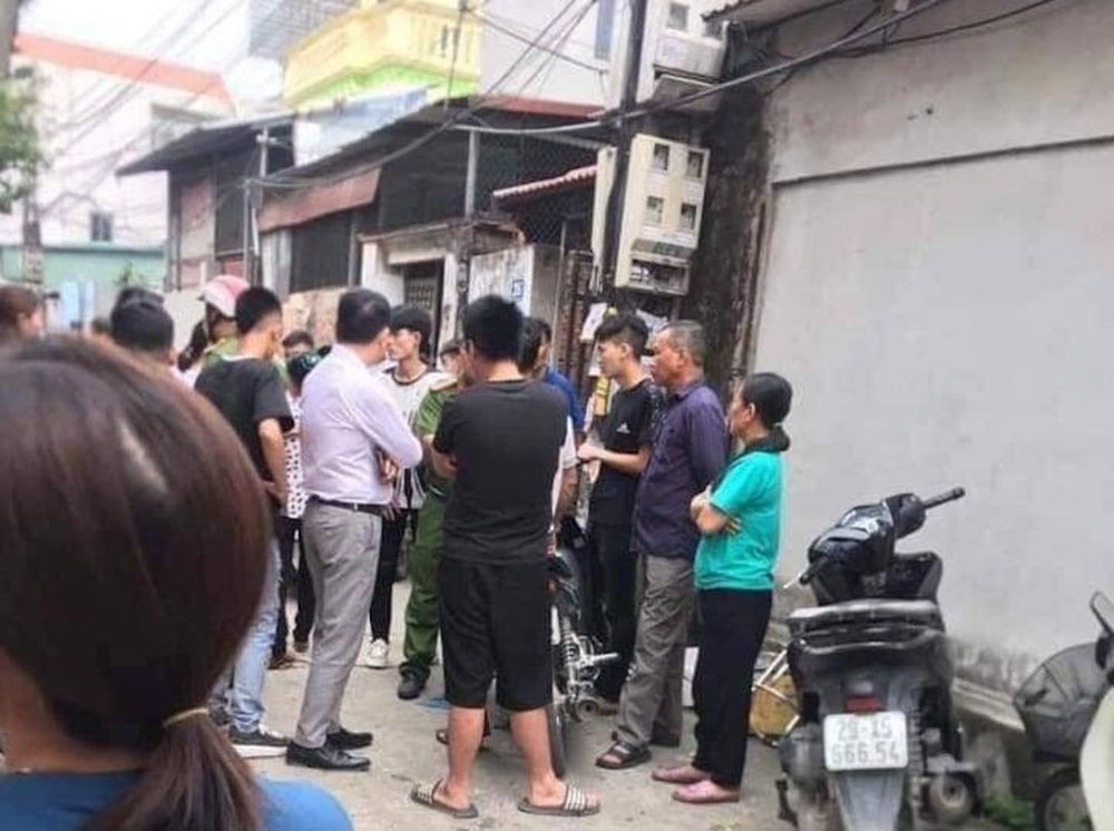 Ha Noi: Khoi to co gai dam 3 thanh nien thuong vong tai dam cuoi