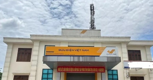  Bảo vệ bưu điện chết trong phòng: Sáng 15/5, một giao dịch viên của Bưu điện huyện Vĩnh Linh, tỉnh Quảng Trị khi đến trụ sở cơ quan thì bất ngờ phát hiện ông L.Q.S (SN 1958, là bảo vệ bưu điện) tử vong trong phòng bảo vệ. Tại hiện trường, cơ quan chức năng bước đầu xác định ông S tử vong trước đó nhiều giờ, phòng làm việc không có dấu hiệu bị lục lọi, xáo trộn. (Ảnh minh hoạ) 
