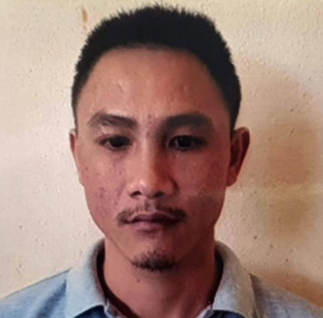  Bị truy đuổi, con nợ nhảy xuống sông chết đuối: Trong lúc đang bị nhóm đòi nợ do Trần Quốc Cường (29 tuổi, ngụ Phù Mỹ, Bình Định) cầm đầu truy bắt ở Ninh Thuận, con nợ là anh N.C.T. (34 tuổi, trú huyện Phù Mỹ) bất ngờ tháo chạy rồi nhảy xuống sông. Dù nhóm này đã lao theo để cứu nhưng bất thành. Ngày 18/5, Công an huyện Ninh Hải cho biết đã khởi tố Cường và đồng phạm. 