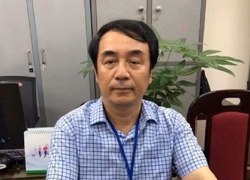 Tra ho so vu ong Tran Hung bi cao buoc nhan hoi lo 300 trieu dong