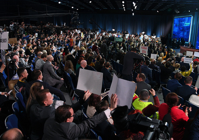 Cuộc họp báo thường niên của Tổng thống Putin thường diễn ra trong vài tiếng đồng hồ và nhà lãnh đạo Nga sẽ quyết định thời điểm kết thúc sự kiện. Ảnh: Reuters