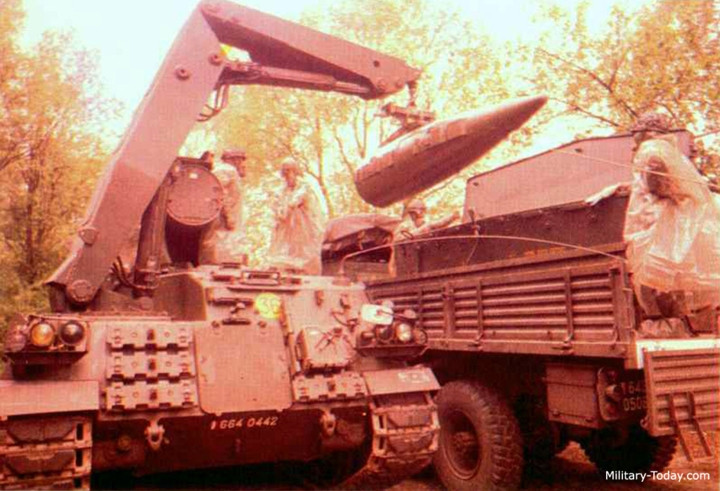 Sau khi Liên Xô tan rã, Pháp đã dần loại khỏi biên chế hệ thống tên lửa cực nguy hiểm này. Ảnh: Military-Today.