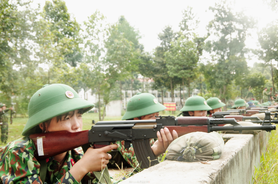 Nhung bong hoa “vuot nang thang mua” o Truong Quan su Quan khu 7-Hinh-3