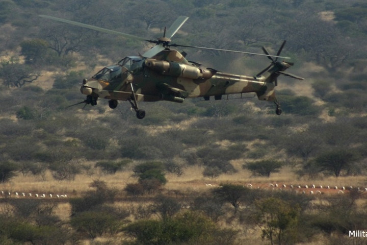 Máy bay có tốc độ hành trình tối đa là 309km/h, với tầm bay 940km.