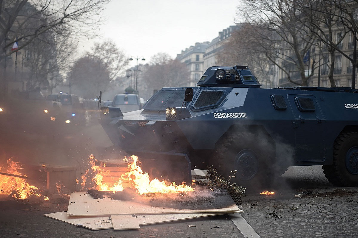 Berliet VXB-170 là dòng xe bọc thép bánh lốp 4x4 được sử dụng chủ yếu bởi lực lượng an ninh nội địa Pháp do hãng Renault Trucks Défense chế tạo, trước đây Berliet từng tham gia vào chương trình đấu thầu xe bọc thép chở quân mới của Quân đội Pháp nhưng sau đó lại thất bại trước dòng xe bọc thép VAB. Nguồn ảnh: yuripasholok.