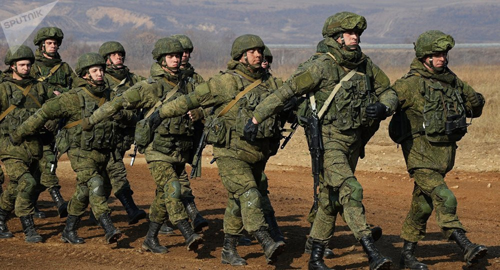 Chính trị viên xuất hiện trở lại trong quân đội Nga với việc thành lập Tổng cục Chính trị Quân sự. Chủ nhiệm Tổng cục Chính trị quân đội Liên bang Nga, Thượng tướng Andrei Kartapolov cho biết, chức năng của tổng cục này được thành lập hướng tới việc giáo dục chính trị và công tác chính trị trong các hoạt động quân sự ở thời điểm hiện tại. Nguồn ảnh: Sputnik.