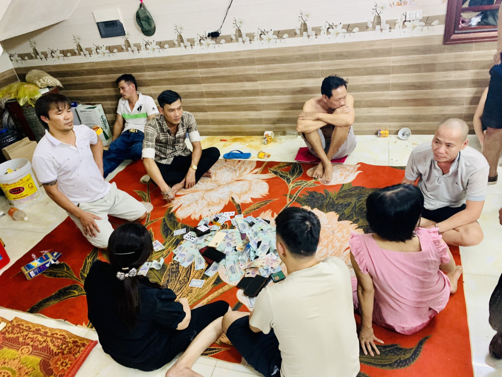 Ha Tinh: Dot nhap song bac “khung” hoat dong rat tinh vi