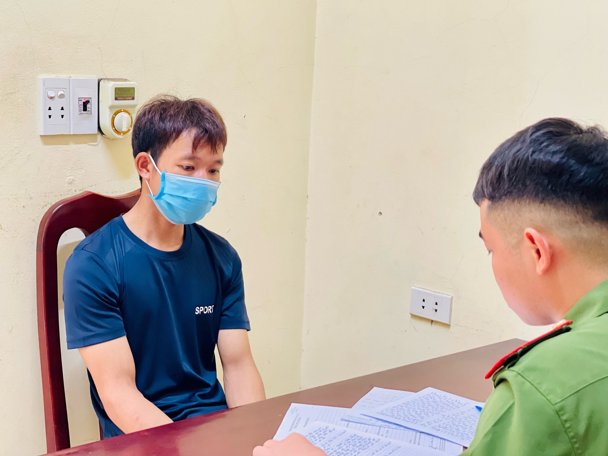 Be gai 13 tuoi o Ha Nam bi ban trai du do bo nha