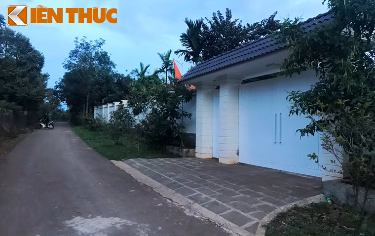 Mới đây nhất, ngày 18/4, trao đổi với PV, bà Bùi Thị Bích Thuỷ - Bí thư huyện uỷ Thống Nhất - cho biết, vụ việc đã được UBND huyện báo cáo UBND tỉnh Đồng Nai.