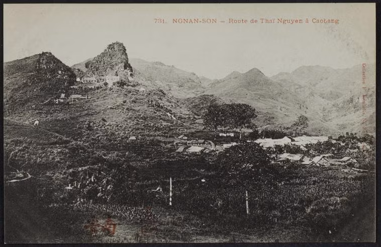 Khung cảnh ở Ngân Sơn (nay thuộc tỉnh Bắc Kạn), trên đường từ Thái Nguyên đến Cao Bằng. Ảnh: Rmn.fr.