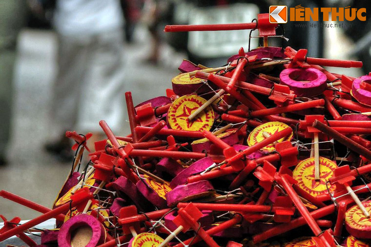 Theo tìm hiểu của nhà văn Hà Thành, có một điều rất thú vị về nguồn gốc tên gọi chiếc trống bỏi.