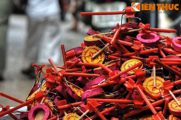 Theo tìm hiểu của nhà văn Hà Thành, có một điều rất thú vị về nguồn gốc tên gọi chiếc trống bỏi.