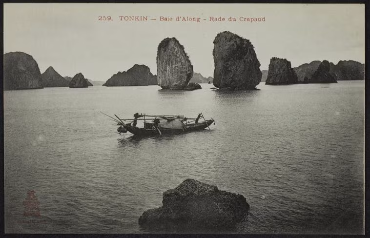 Khu vực được người Pháp gọi là "Vũng Cóc" (Rade du Crapaud) ở vịnh Hạ Long. Ảnh: Rmn.fr.