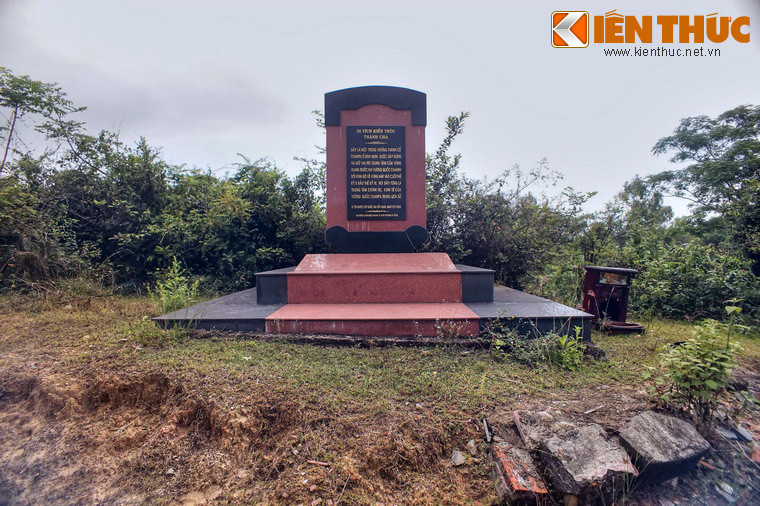 Nằm ở thôn An Thành, xã Nhơn Lộc, Thị xã An Nhơn, tỉnh Bình Định, thành Cha là một trong những tòa thành cổ của vương quốc Chăm Pa còn lưu giữ lại dấu tích đến ngày nay.