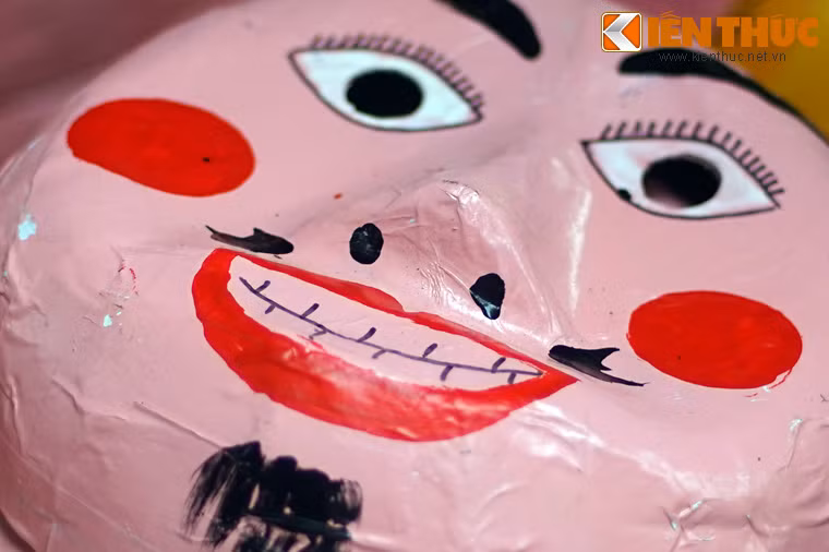 Có thể thấy thông qua các mặt nạ Trung Thu của người Việt, những dấu ấn văn hóa đậm chất tín ngưỡng nông nghiệp của cư dân làm lúa nước được hiện ra.