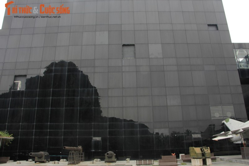 Tổng giá trị công việc thuộc kế hoạch lựa chọn nhà thầu là 4.569,556 triệu đồng, gồm 04 gói thầu tư vấn, 01 gói thầu bảo hiểm; 01 gói thầu xây lắp.