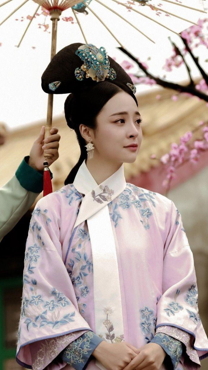 Ly do phi tan nha Thanh luon deo mot dai lua trang-Hinh-3