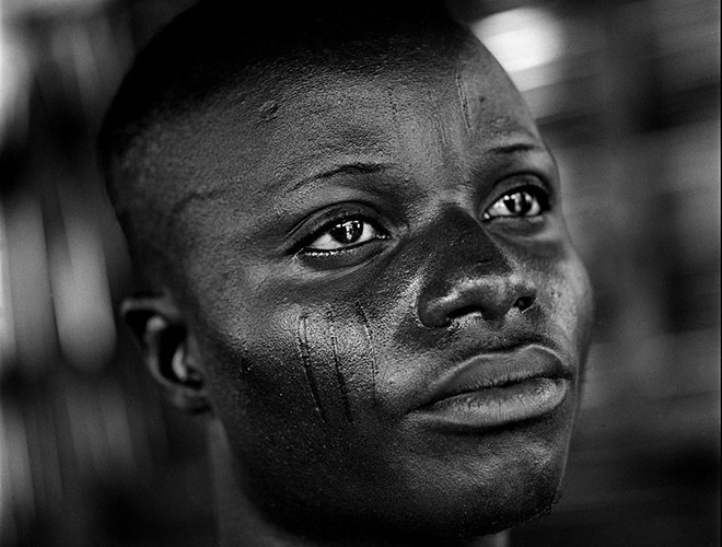 Hiện nay, một số quốc gia Tây Phi đã cấm hủ tục này bởi nó tiềm ẩn sự nguy hiểm và vi phạm quyền trẻ em nghiêm trọng. Tuy nhiên, trong tâm thức của người dân ở bộ lạc Betamarrie, họ cho rằng những vết sẹo trên mặt là niềm tự hào và kiêu hãnh.