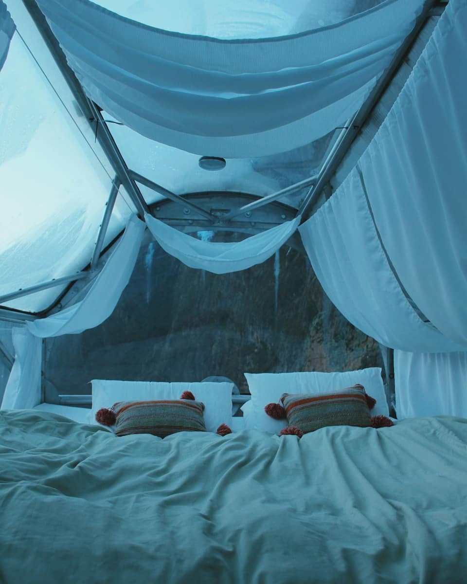 Thach thuc long can dam voi khach san lo lung tren nui-Hinh-12