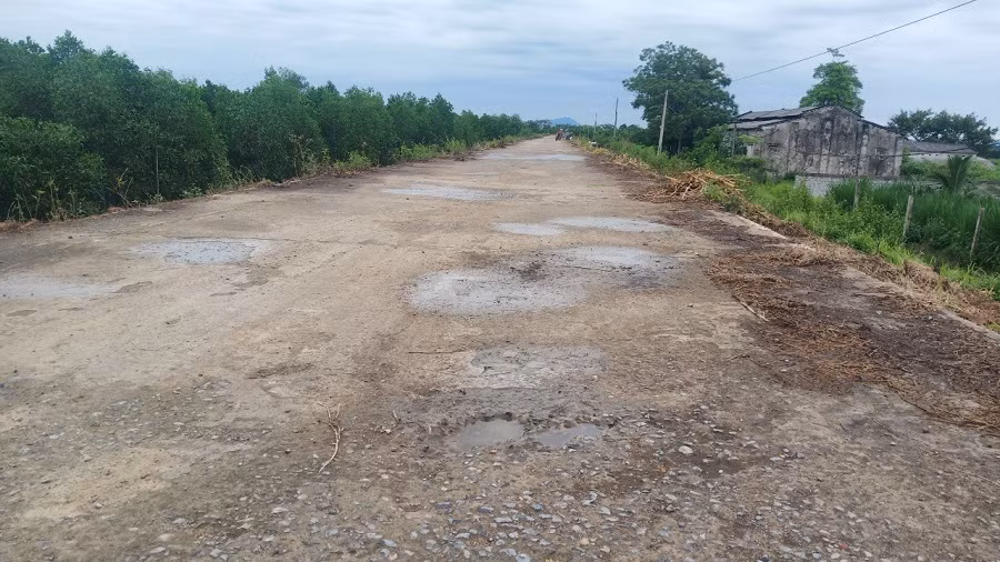 Thanh Hoa: Can canh tuyen de song Cau Chay bi nut vo, xuong cap-Hinh-4