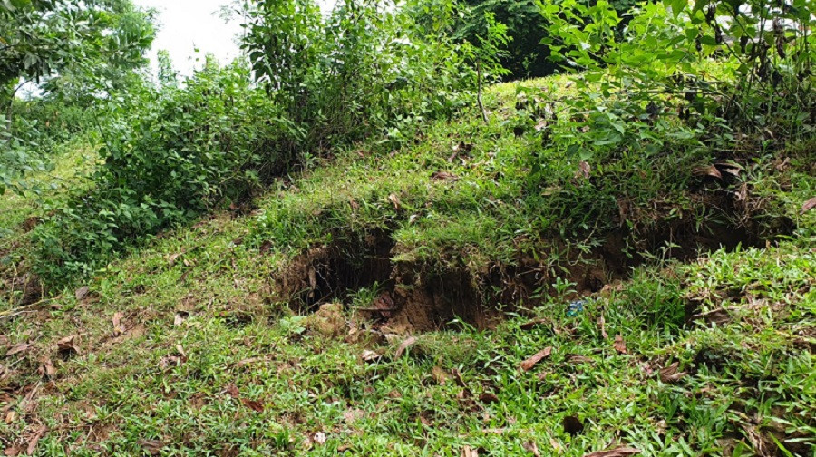 Thanh Hoa: Can canh tuyen de song Cau Chay bi nut vo, xuong cap-Hinh-11