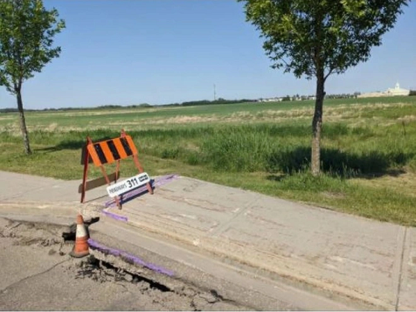 Các đợt nắng nóng thông thường sẽ chỉ kéo dài khoảng 5 ngày. Nhưng một khi vòm nhiệt hình thành và khối áp cao phía trên nó đứng im một chỗ, nắng nóng có thể kéo dài rất lâu cho đến khi khối áp cao suy yếu, mưa mới có thể xuất hiện và khiến đợt nắng nóng kết thúc.