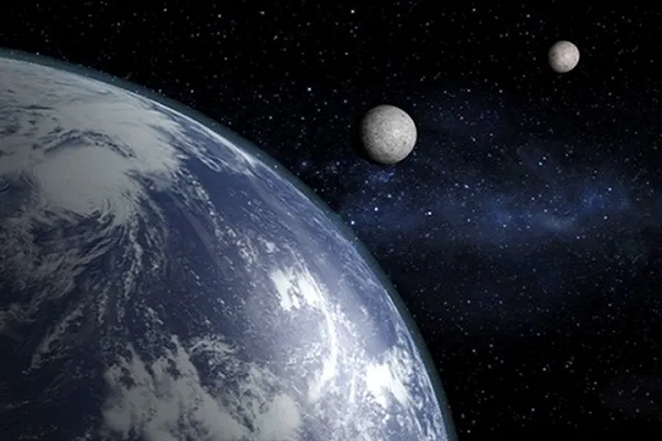 Tuy nhiên, nếu con người vẫn sống sót qua những thiên tai kinh hoàng trên thì sẽ có cơ hội được chiêm ngưỡng nhiều hiện tượng nhật thực hơn vì Mặt trăng sẽ bao phủ một khu vực rộng lớn hơn của bầu trời.