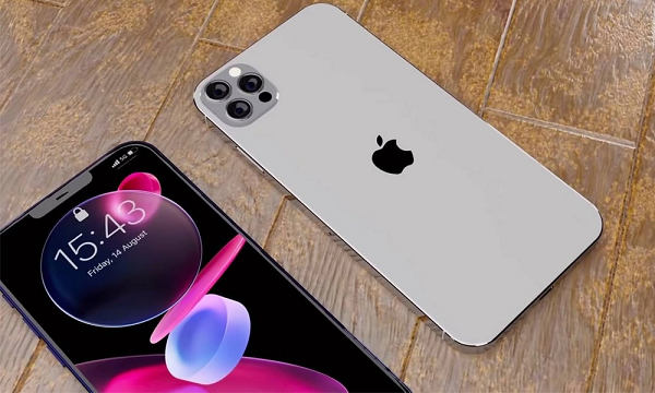 Mô hình về dòng iPhone 13 mới đây cho thấy diện tích của cụm camera hình vuông sẽ lớn hơn so với loạt iPhone 12 hiện tại. Điều này sẽ cho phép các thấu kính nằm bằng phẳng với bề mặt, thay vì nhô ra ngoài như hiện tại.