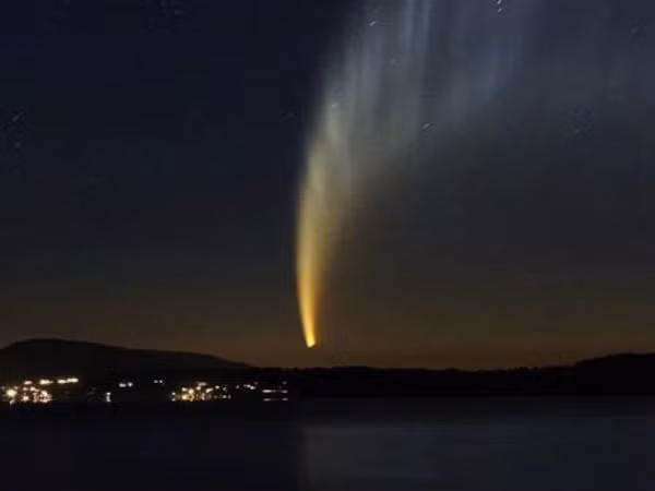 Mỗi năm có hàng trăm sao chổi được tạo ra ngoài vũ trụ nhưng chỉ có những sao chổi lớn và có chu kỳ đặc biệt được chú ý, như sao chổi Halley nổi tiếng chẳng hạn.